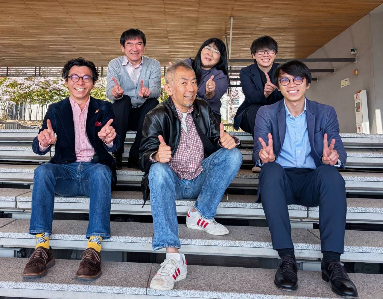 教員の集合写真
